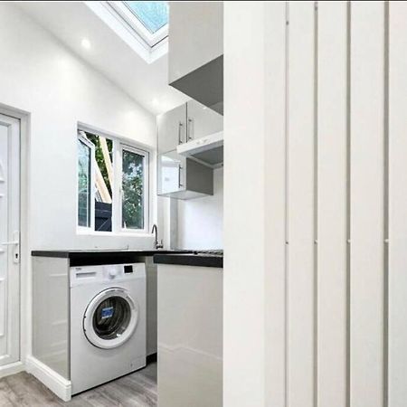 Studio Apartment/Flat Чізлхерст Екстер'єр фото